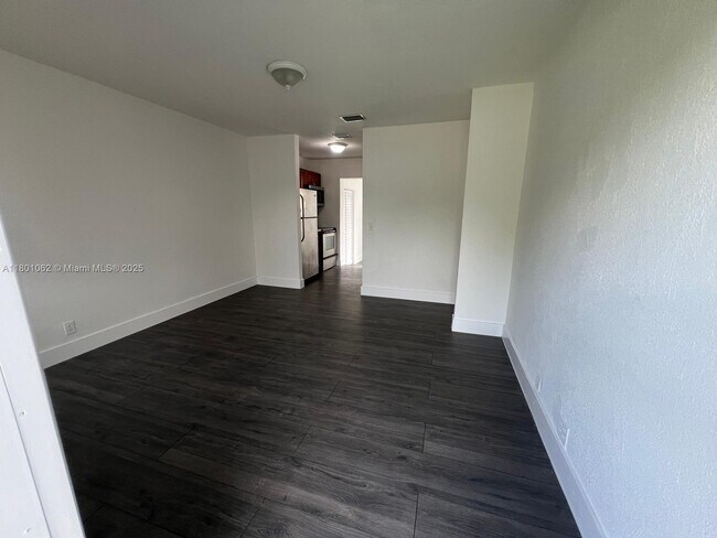 Building Photo - 3251 SW 56th Ave