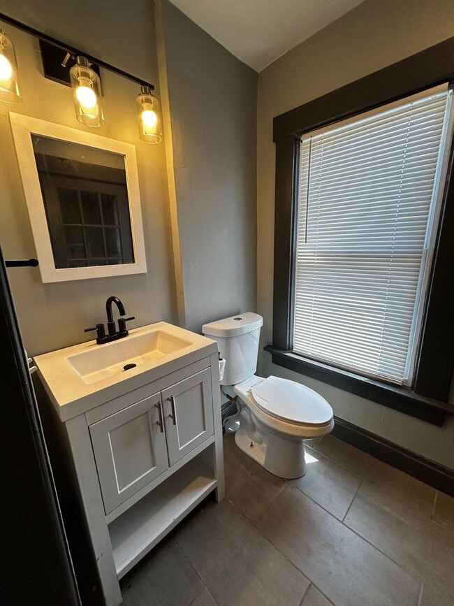 Building Photo - Beautiful 3 Bedroom Home in Woodland Park