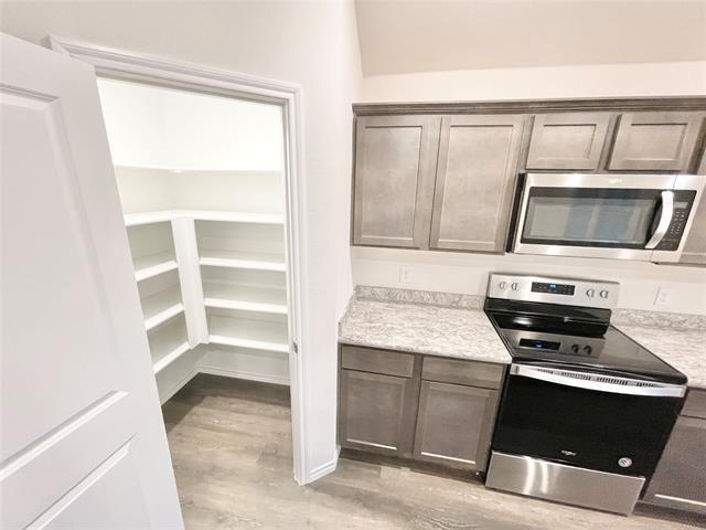 Building Photo - 1125 Silver Maple Ln