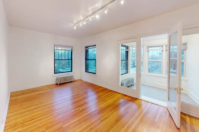 Floorplan - 5300-5308 S. Hyde Park Boulevard