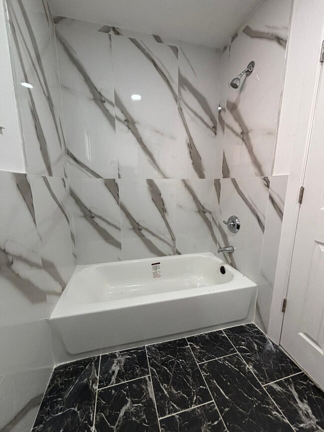 Building Photo - 9047 Palisade Ave