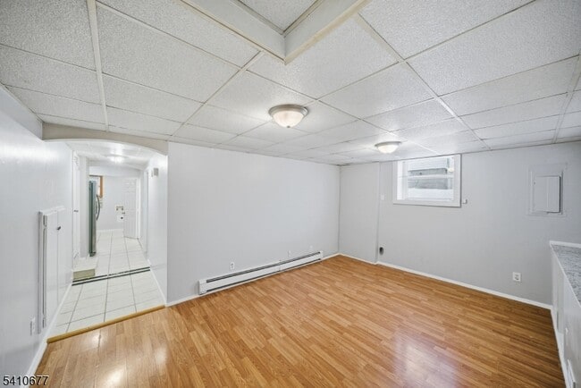 Building Photo - 245 Pierre Ave