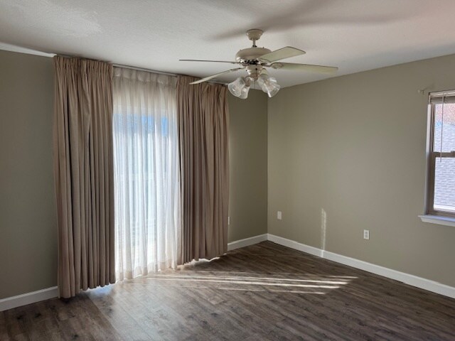 Building Photo - 1110 Airport Rd