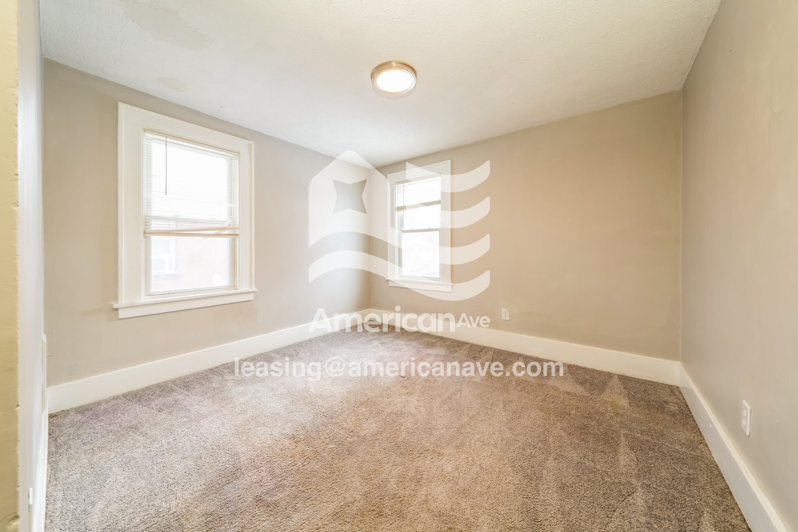 Building Photo - 49 Jackson St