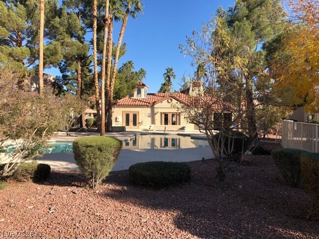 Building Photo - 2967 Juniper Hills Blvd