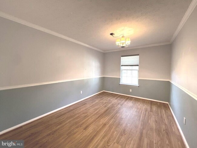 Building Photo - 8220 Grainfield Rd