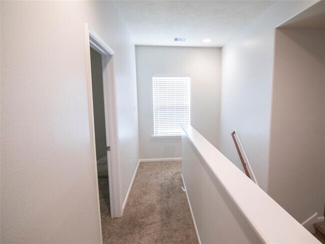 Building Photo - 9331 Fuqua Ridge Ln