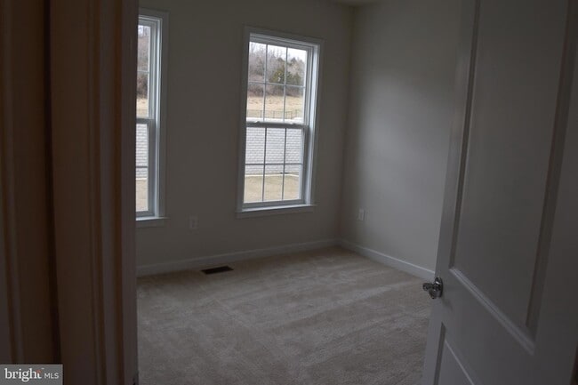 Building Photo - 19972 Abram Ter