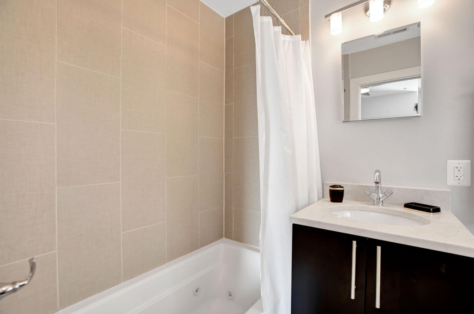 Building Photo - 1832 18th St NW