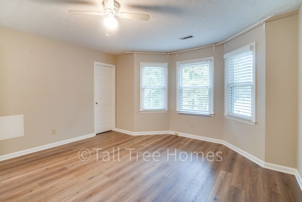Building Photo - 410 Murry Park