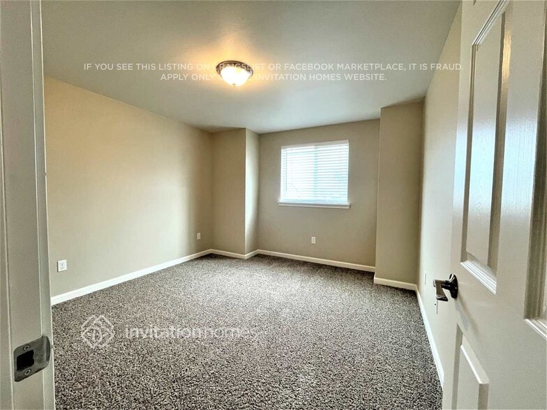 Building Photo - 4838 204th St Ct E