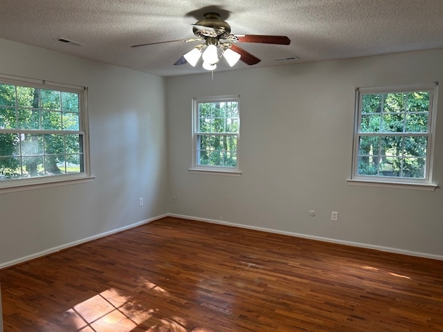 Building Photo - 957 Banyan Dr