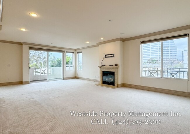 Building Photo - 1337 Wellesley Ave