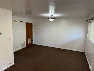 Building Photo - 2-Bedroom Apartment, Close to BYU campus