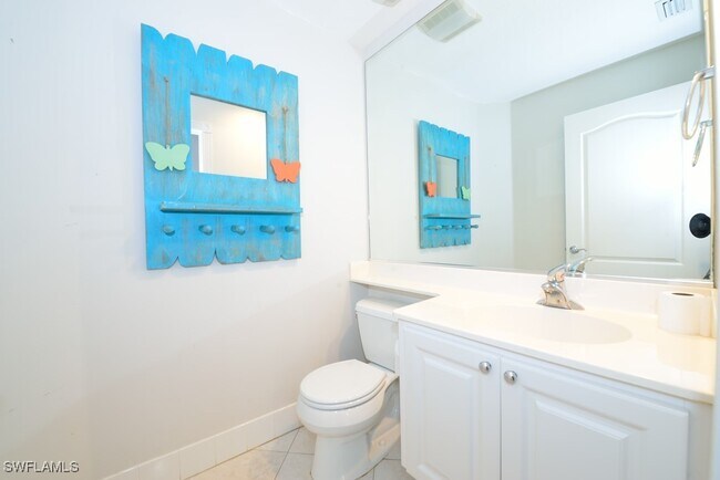 Building Photo - 6250 Towncenter Cir