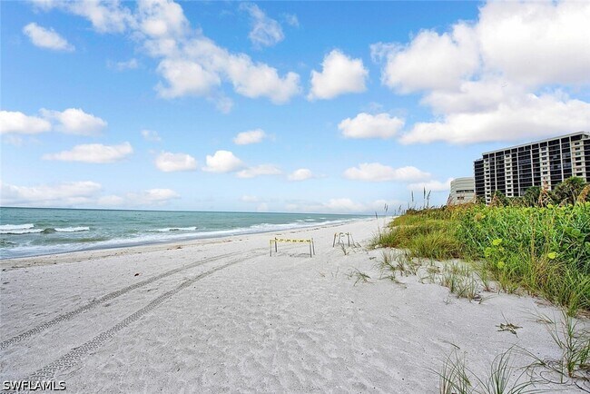 Building Photo - 10701 Gulf Shore Dr