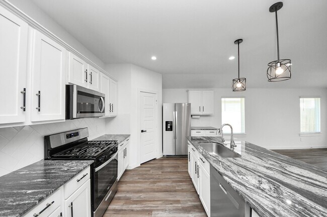 Building Photo - 8747 Cedar Elm Pass