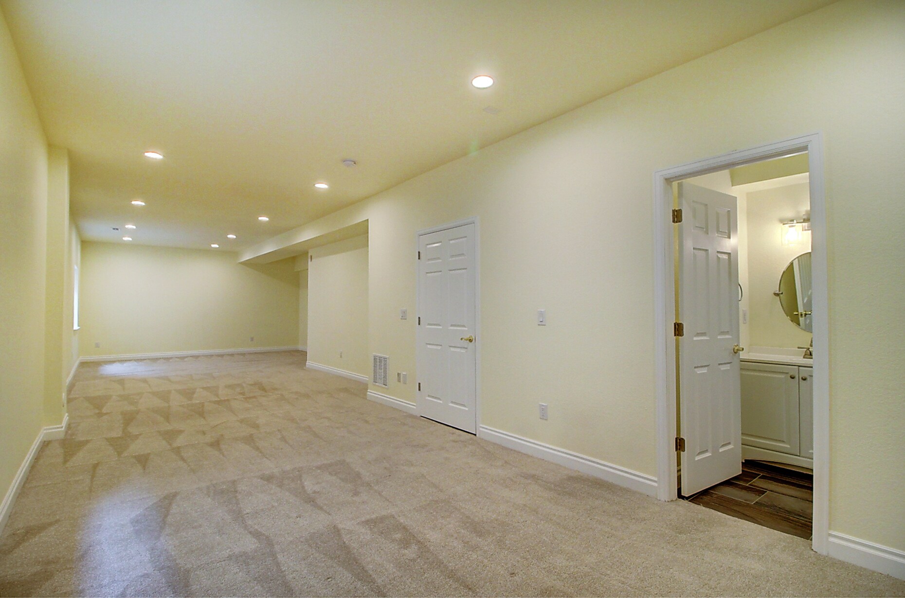 Building Photo - 2077 S Grant St