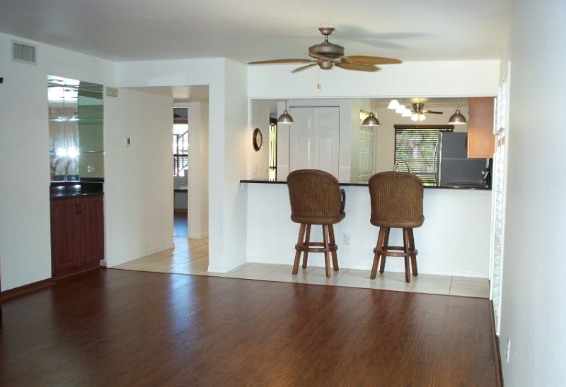 Building Photo - 4440 Chantelle Dr