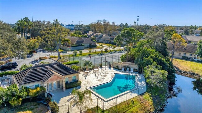 Building Photo - 3613 57th Ave Dr W