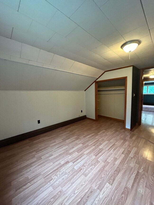Building Photo - 5361 N South Rd Brantingham NY