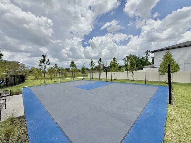 Building Photo - 3521 Great Pk Ct