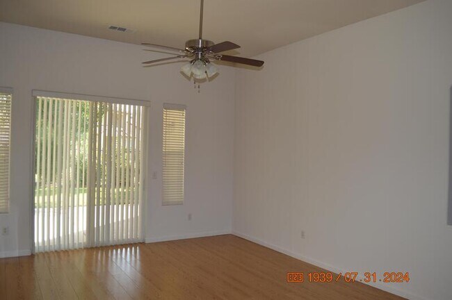 Building Photo - 2725 Amalfi