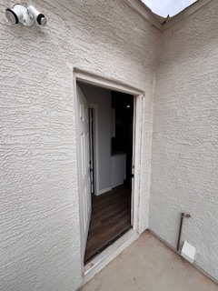 Building Photo - 713 W Adobe Dam Dr