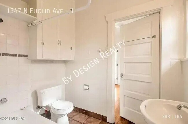 Building Photo - 1347 N Euclid Ave