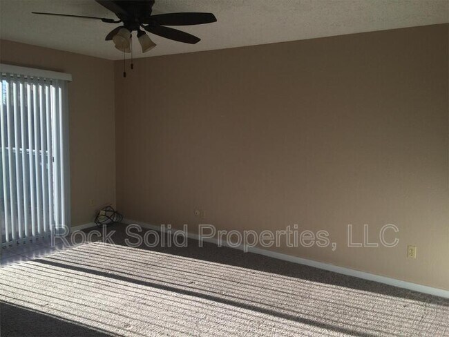 Building Photo - 3061 Reed Ave