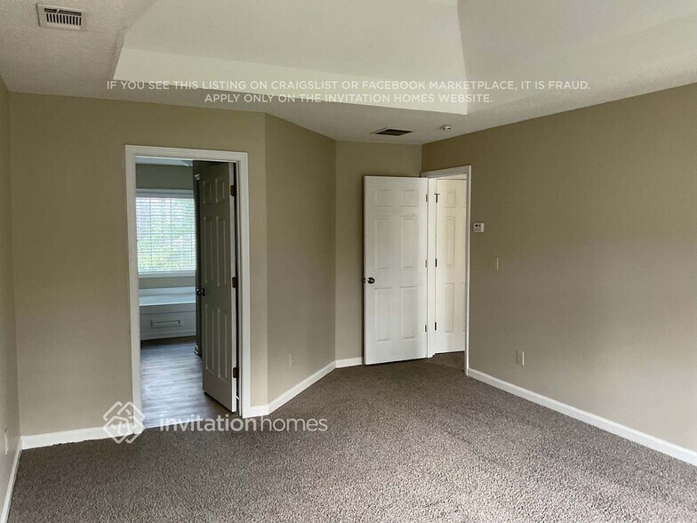 Building Photo - 2357 June Springs Dr SW