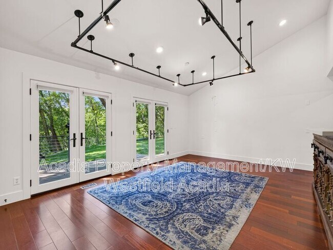 Building Photo - 11107 Gambel Oak Cir