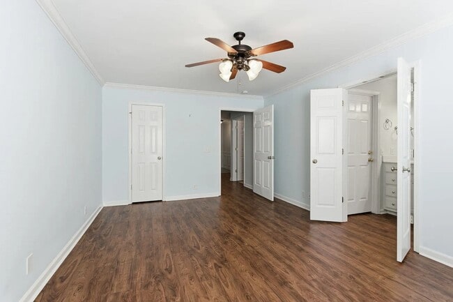 Building Photo - Waywood Drive