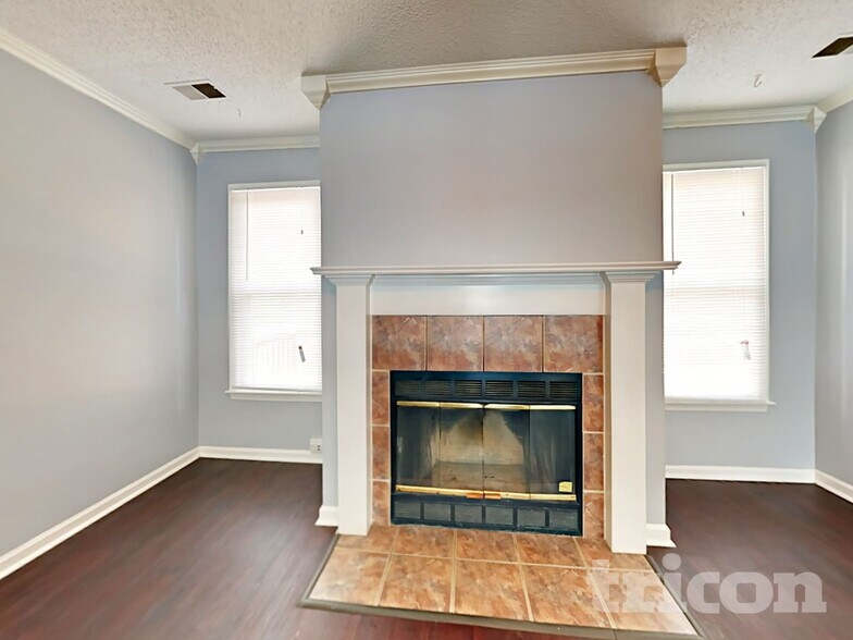 Building Photo - 112 Hedgefield Rd