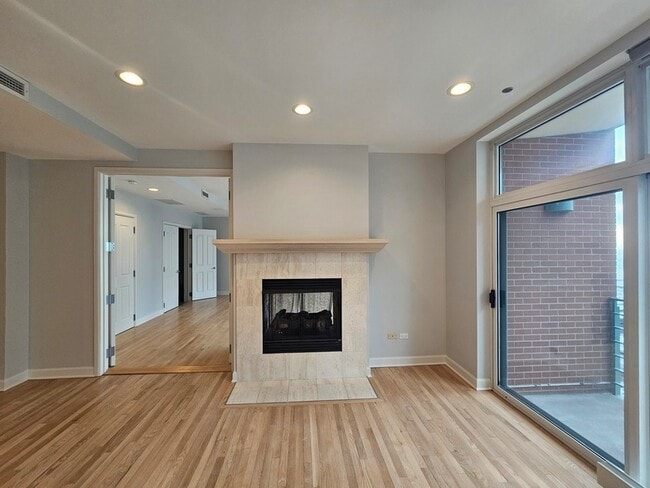 Building Photo - 415 E North Water St