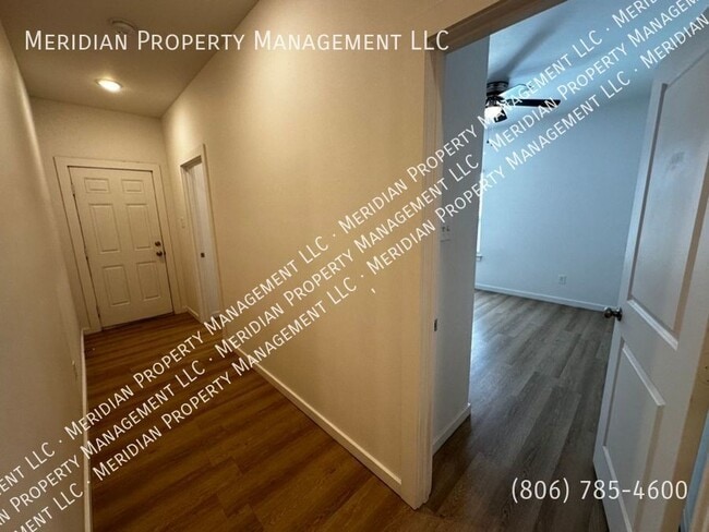 Building Photo - 5511 Itasca St