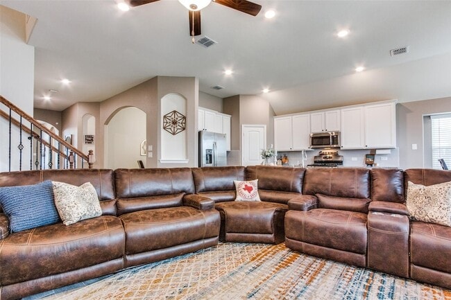 Building Photo - 14813 Gilley Ln