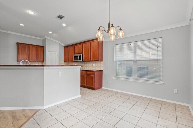 Building Photo - 2702 Shilo Ct