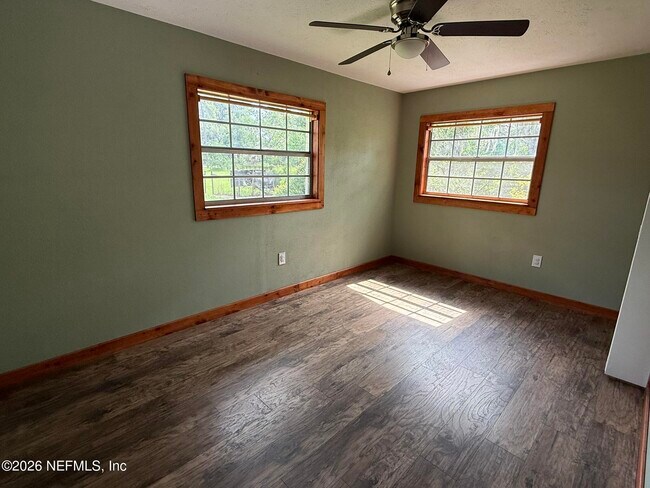 Building Photo - 7451 Crill Ave