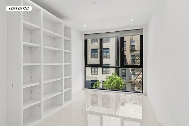 Building Photo - 29 Lexington Ave