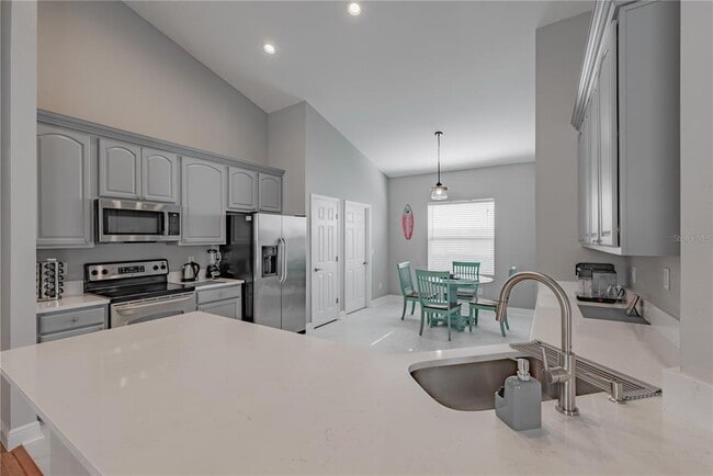 Building Photo - 18028 Java Isle Dr