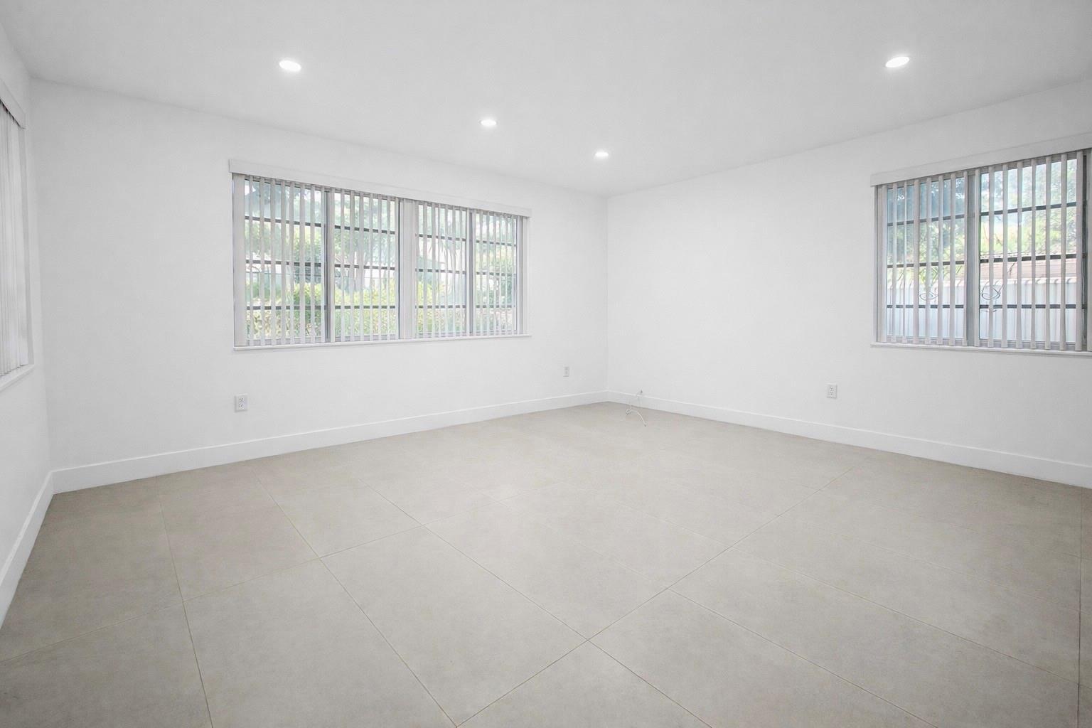 Building Photo - 2150 SW 72nd Ave