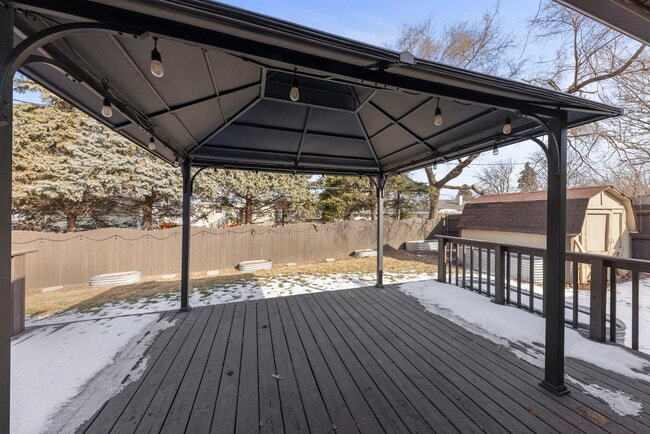 Building Photo - 548 Jo Ann Ct