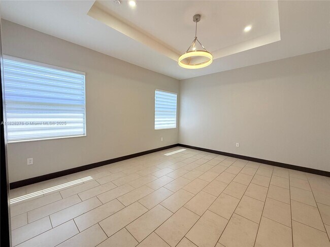 Building Photo - 13651 SW 158th Pl