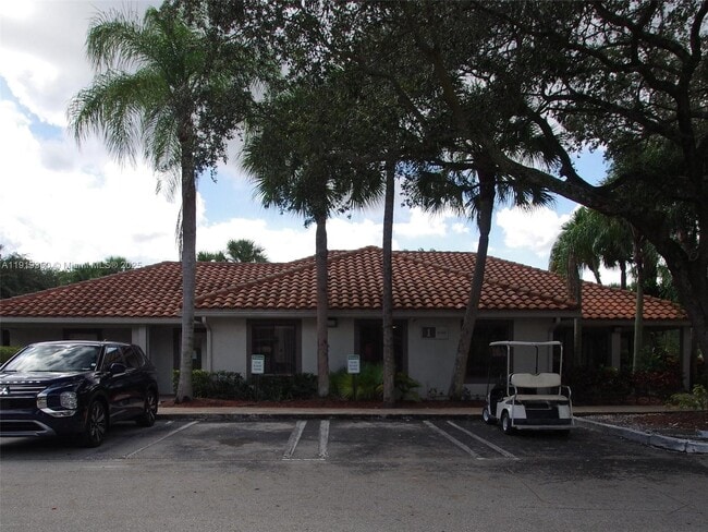 Building Photo - 8321 Coral Lake Dr