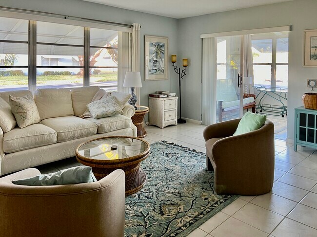 Building Photo - 430 High Point Dr