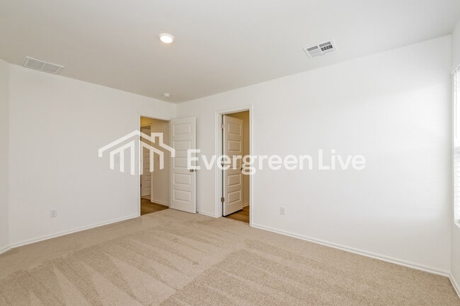 Building Photo - 4008 Becky Ln