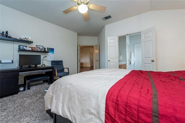 Building Photo - 3761 Rod Carew Dr