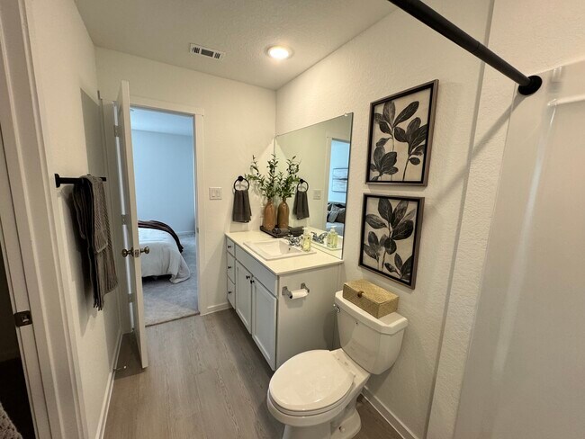 Building Photo - 3411 Rock Ml Dm