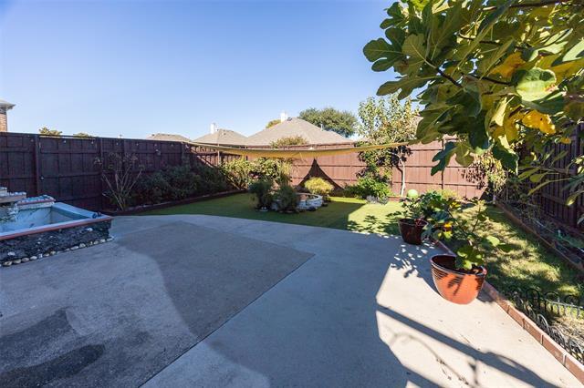 Building Photo - 9216 Sterling Gate Dr